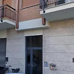 公寓 La Fantella Attico In Centro